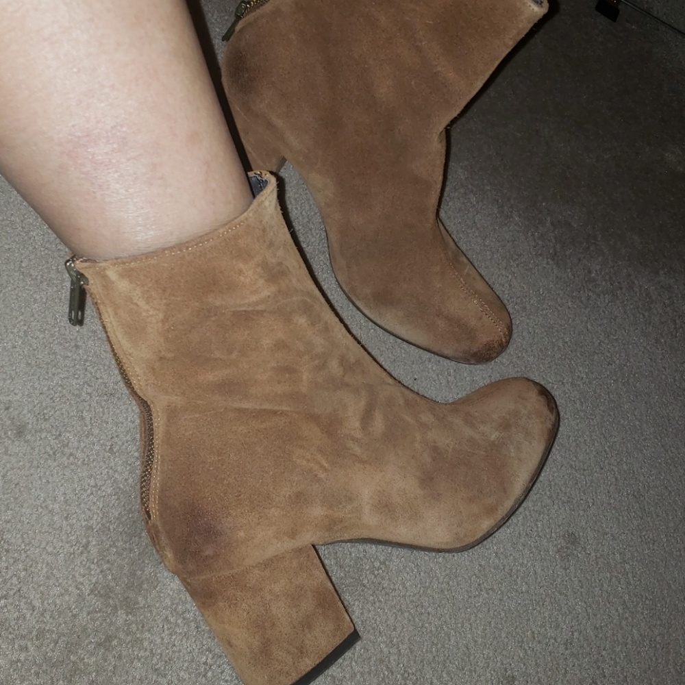 Free People cognac suede nwot booties